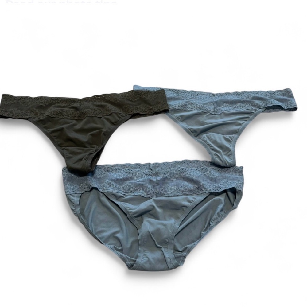 Natori Bliss Perfection Thong x2 and Panty (Size
OS) Smoke Blue & green